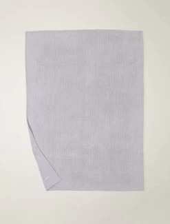 CozyChic® Ribbed Throw -Barefoot Dreams B542 Silver 4 W 6a910b3e 948f 4157 9b5f 73059b4eed14