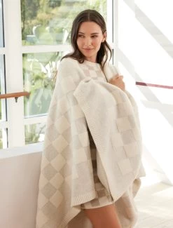 CozyChic® Cotton Checkered Throw -Barefoot Dreams BFDSS 24 BDHNV22325 HeGray Cream 1575