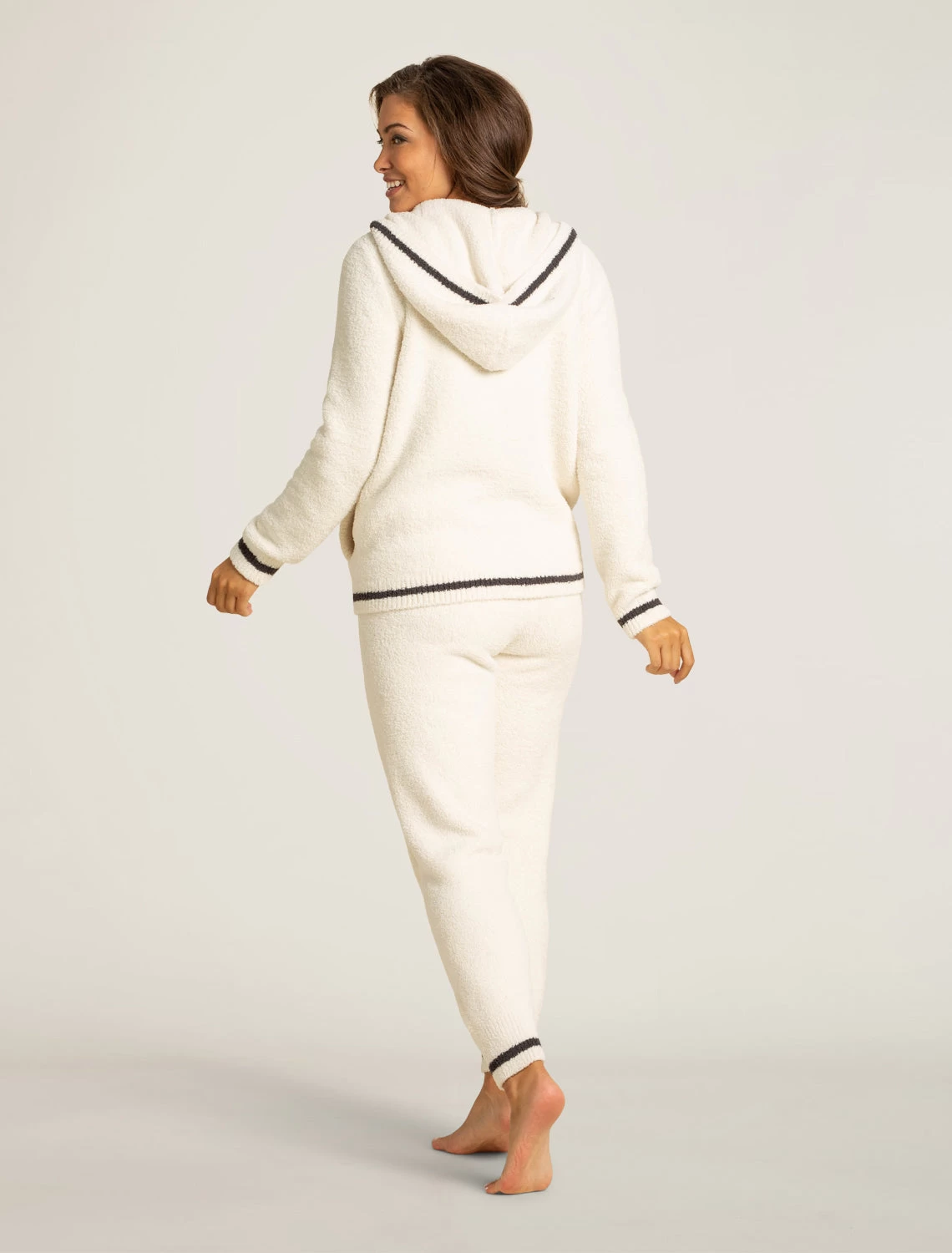 CozyChic® Classic Disney Women's Minnie Hoodie 4 CozyChic® Classic Disney Women's Minnie Hoodie - Image 4