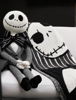 CozyChic® Disney Jack Skellington Throw -Barefoot Dreams DNHCC21385 2257 V1