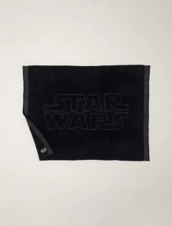 CozyChic® Star Wars™ Classics Blanket -Barefoot Dreams DNHCC21732 Black Carbon W 3