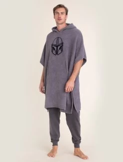 CozyChic® The Mandalorian™ Cozy -Barefoot Dreams DNUCC1995 Graphite 0512 e HR