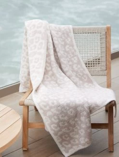 CozyChic® Barefoot In The Wild® Throw -Barefoot Dreams PRODUCT 0738copy 694cabfc d0ee 4e0f b2d0 8221d23de025